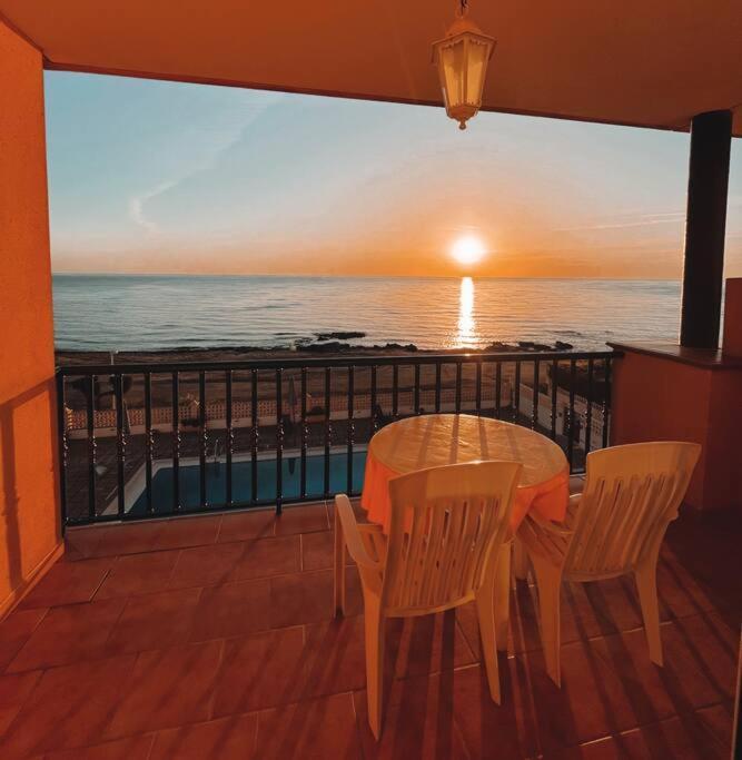 Apartamentos El Calon Playa 库埃瓦斯德拉尔曼索拉 外观 照片
