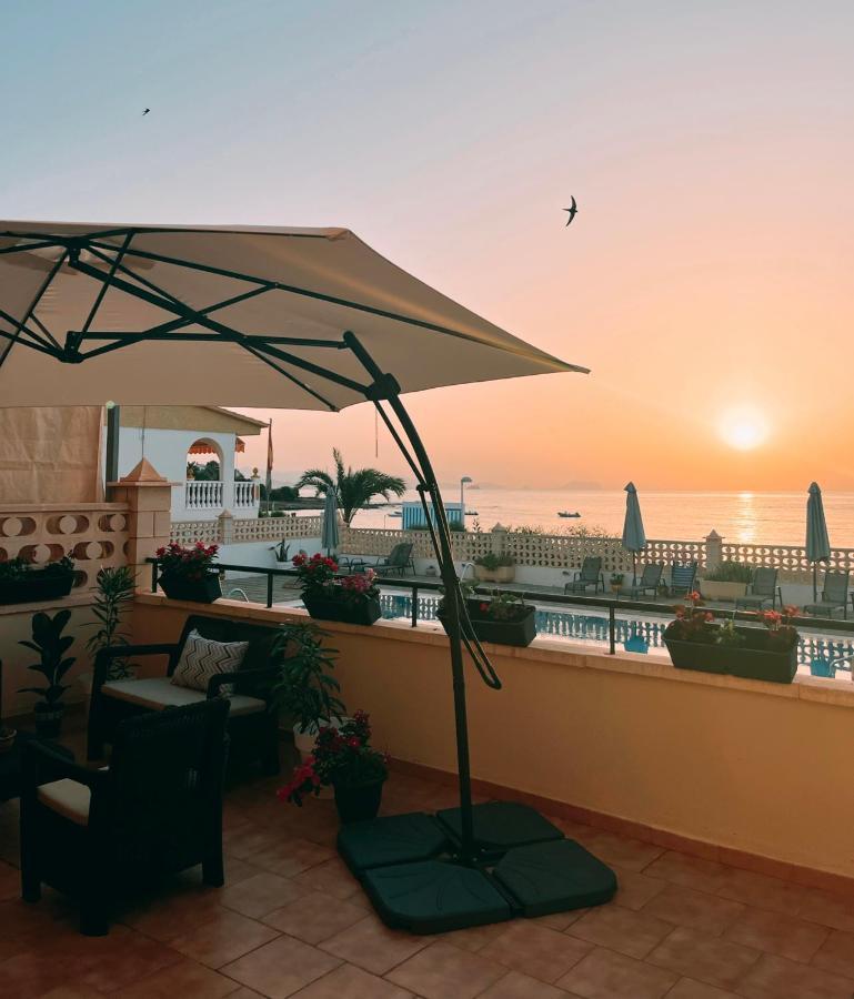 Apartamentos El Calon Playa 库埃瓦斯德拉尔曼索拉 外观 照片
